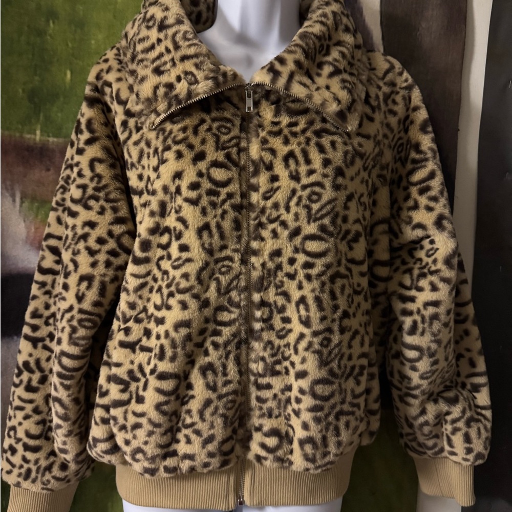Leopard Print Faux Fur Jacket